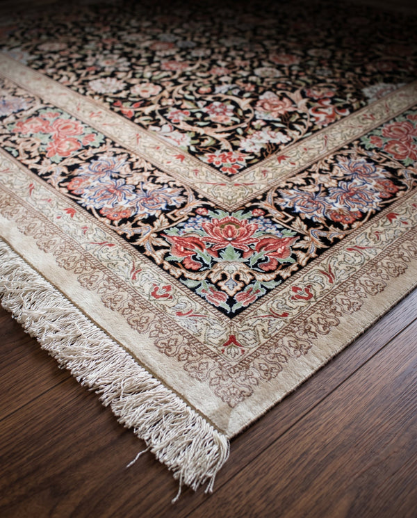 Super Fine Silk Qom