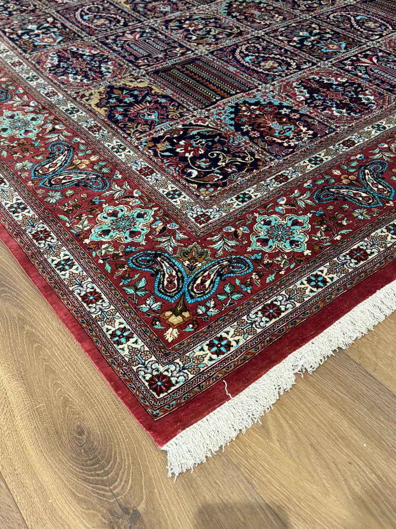 VIBRANT QUM SILK BY MASTER SOBHANI