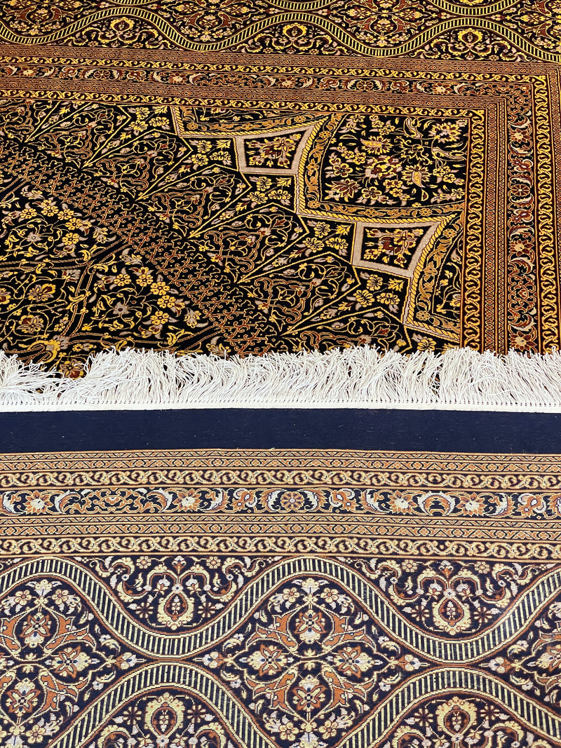 SQUARE QUM SILK DOME DESIGN MASTERPIECE