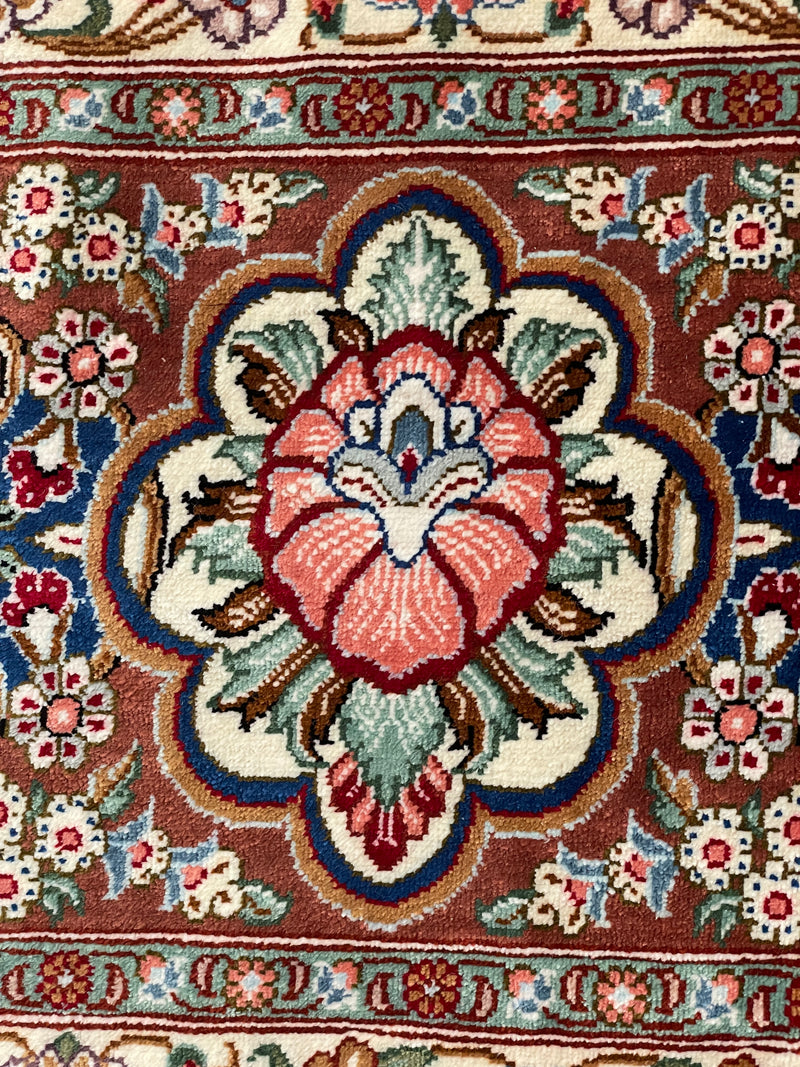 ALL-OVER-FLORAL LATTICE PATTERN BY MASTER REZAIE