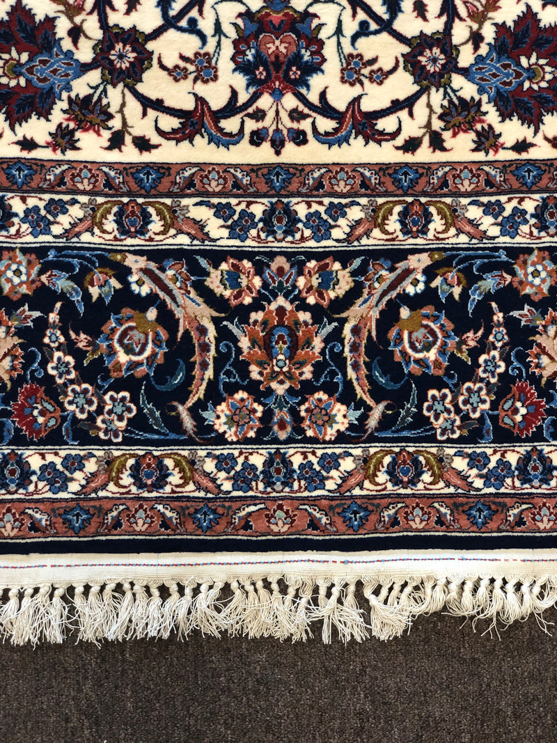 FINE ISFAHAN RUG BY MASTER RAZAVI