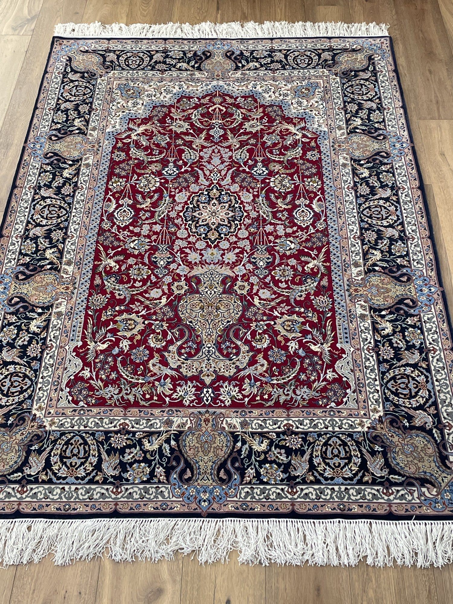 Fine Isfahan Persian Rug – photo 2
