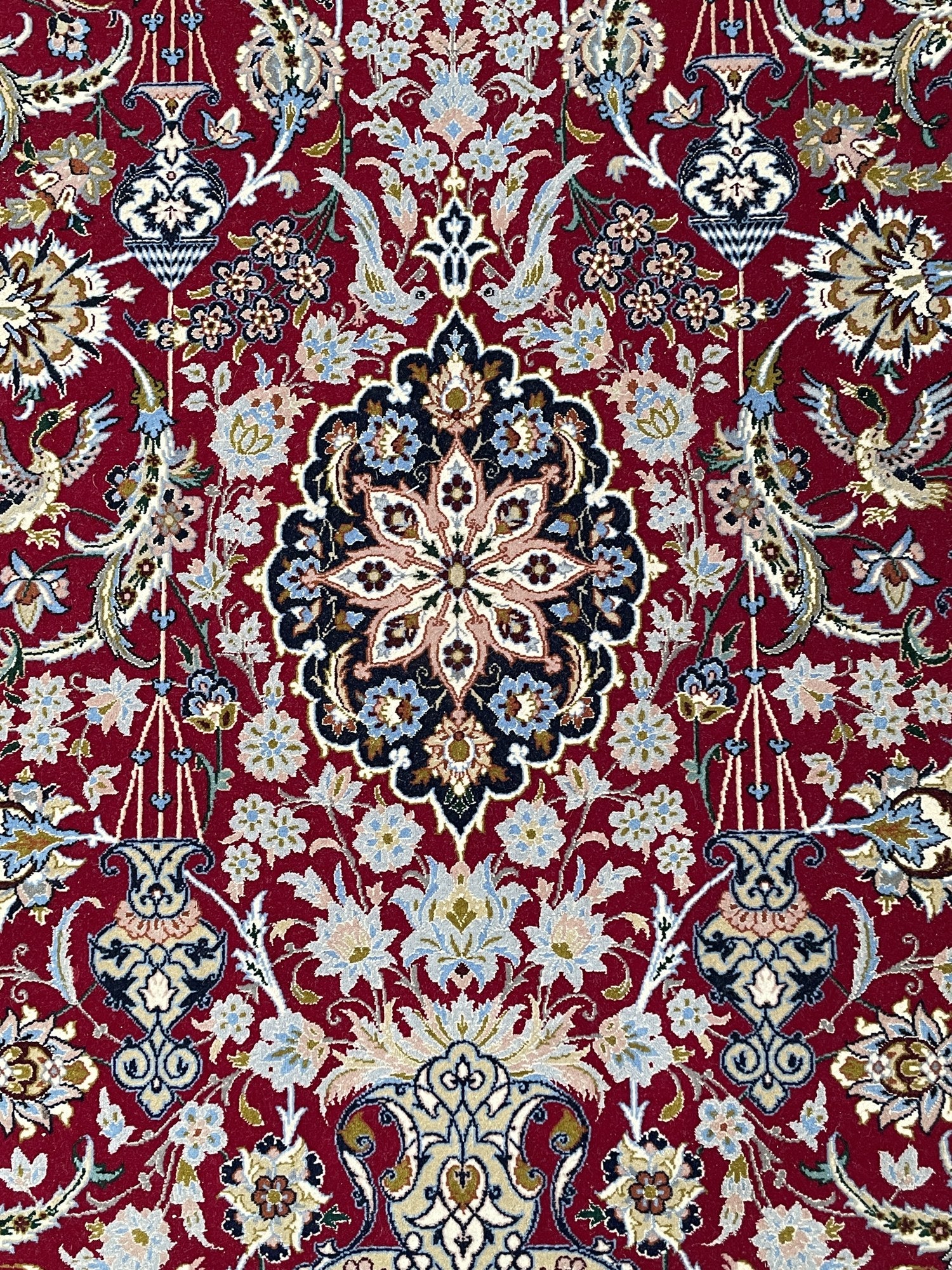 Fine Isfahan Persian Rug – photo 3