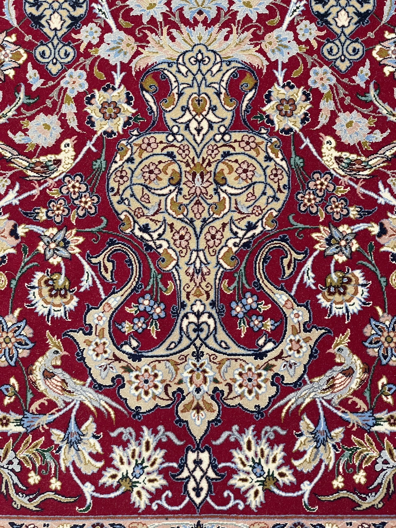 Fine Isfahan Persian Rug – photo 4