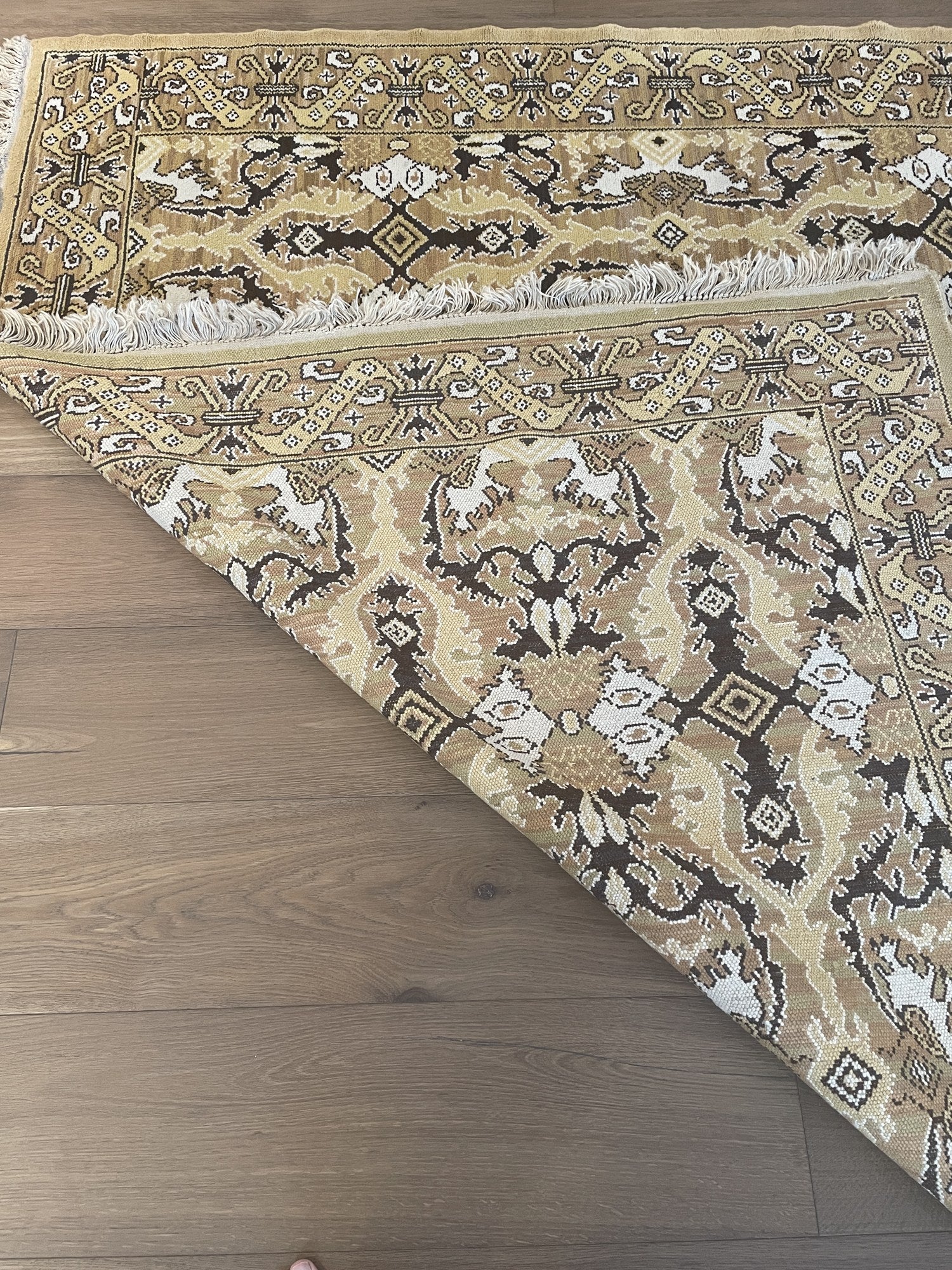Antique Spanish Granada Rug, circa 1925–1950 – photo 7