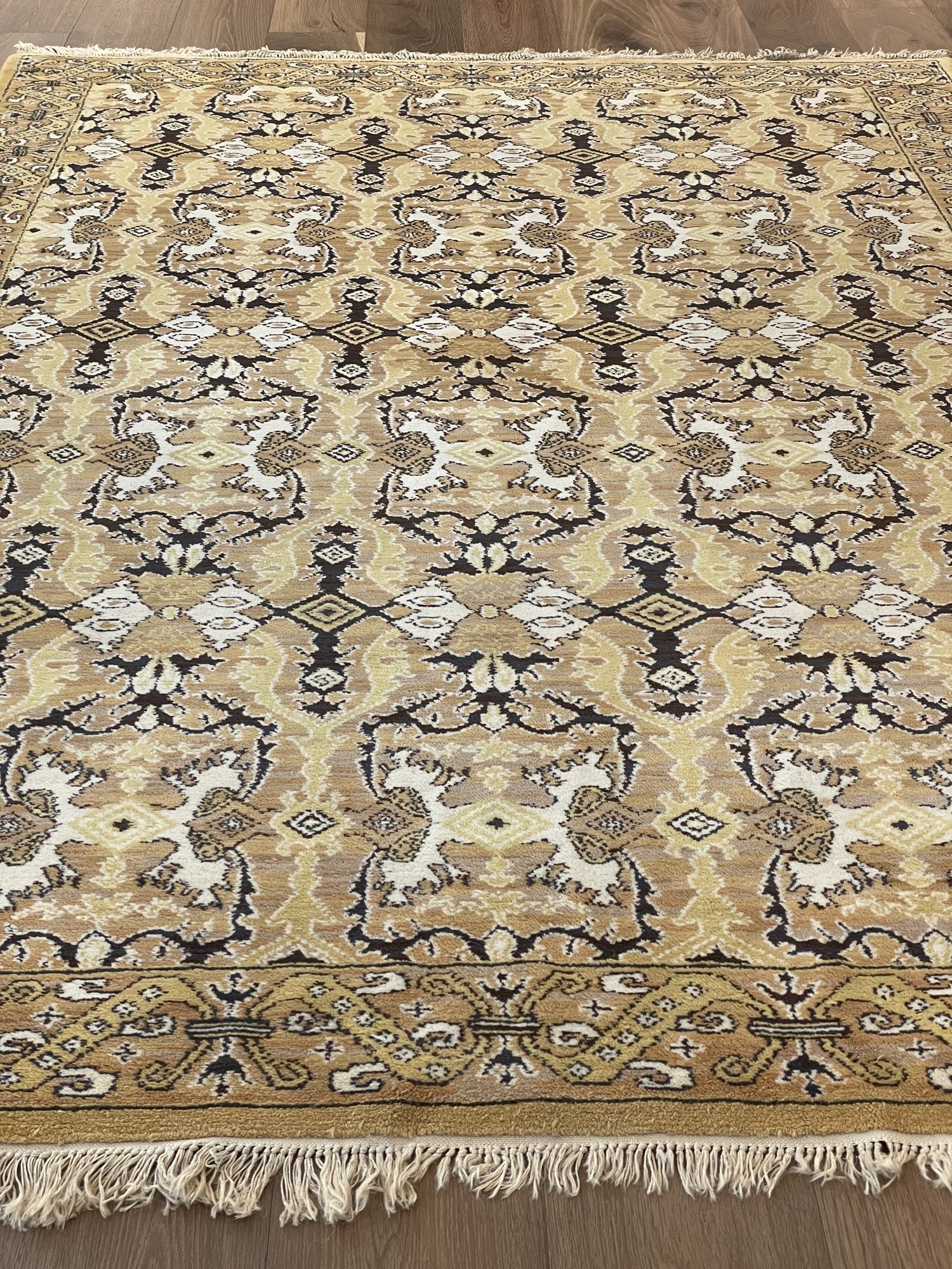 Antique Spanish Granada Rug, circa 1925–1950 – photo 8