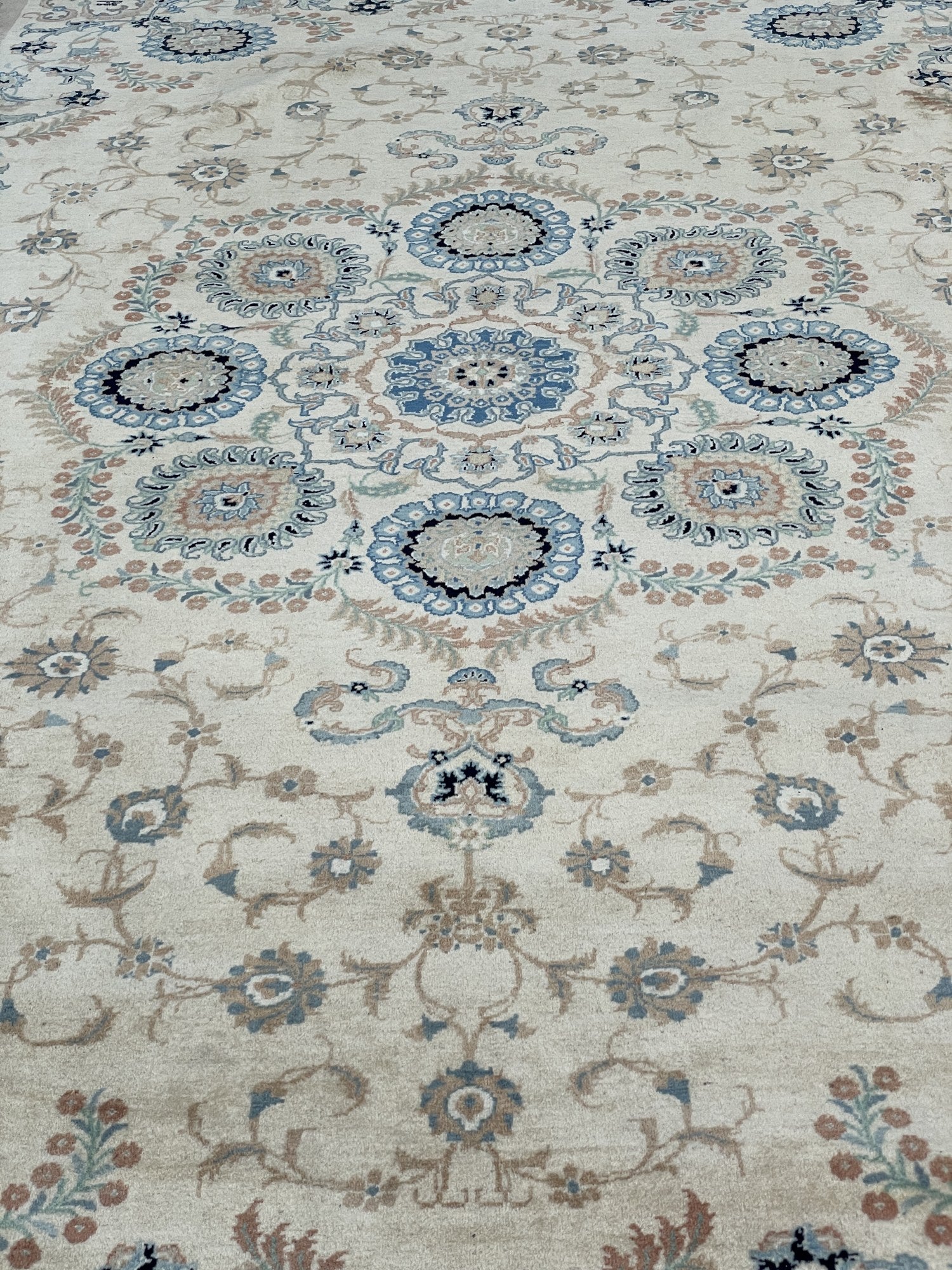 Antique Kashan Persian Carpet by Hosseini – photo 6