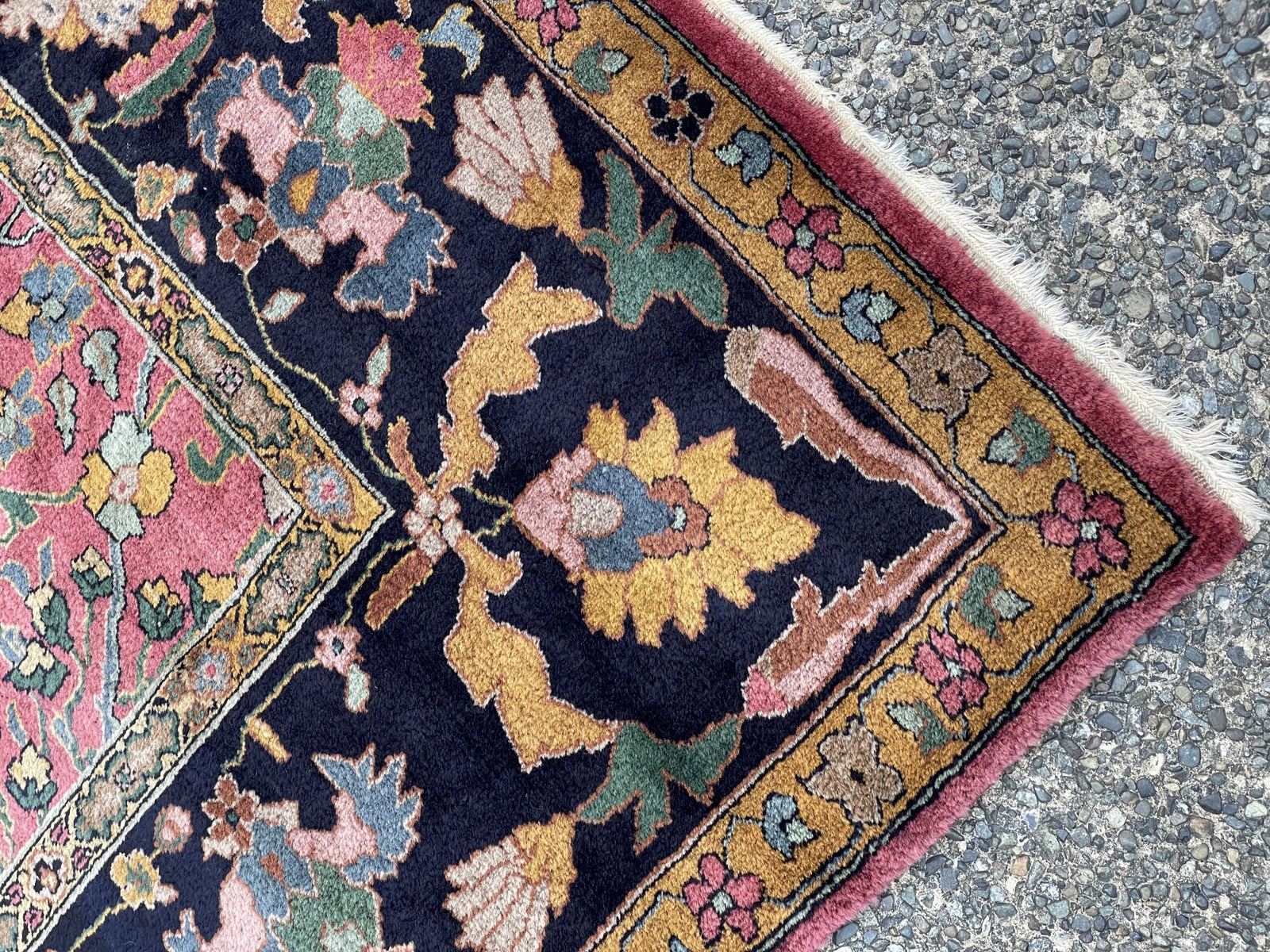 Antique North Indian Agra Carpet, circa 1900 – photo 9