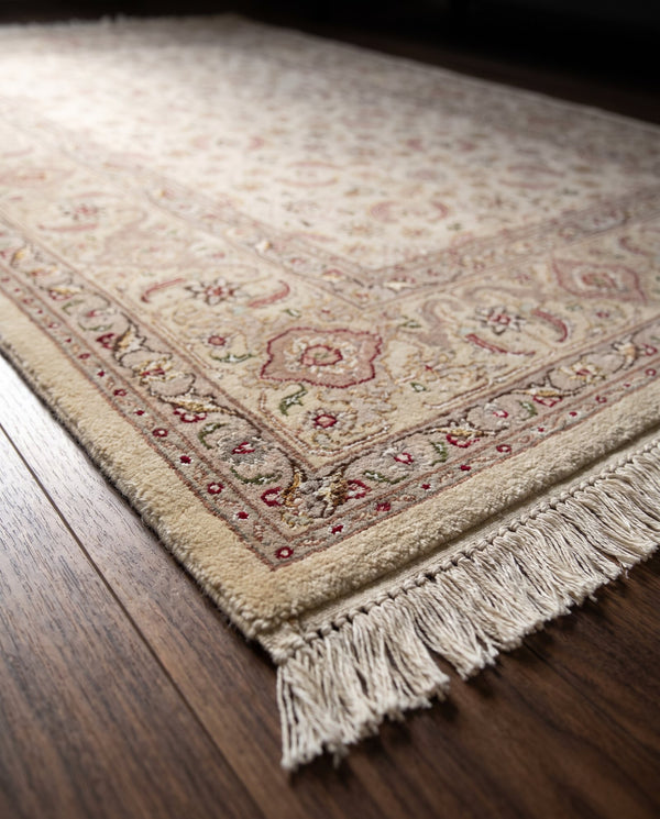 Very Fine Tabriz by Master Parvizian