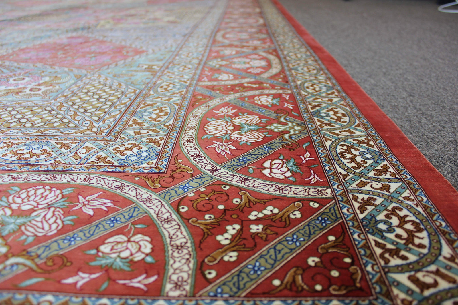Extremely Fine Qom by Master Mir Mehdi