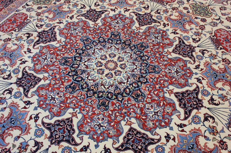 Extremely Rare Isfahan by Mohammad Hossein Seirafian
