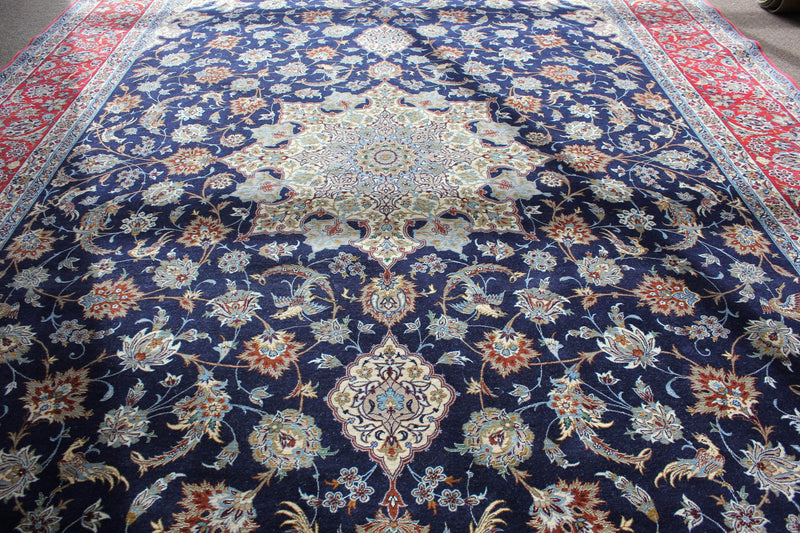 Very Fine Isfahan